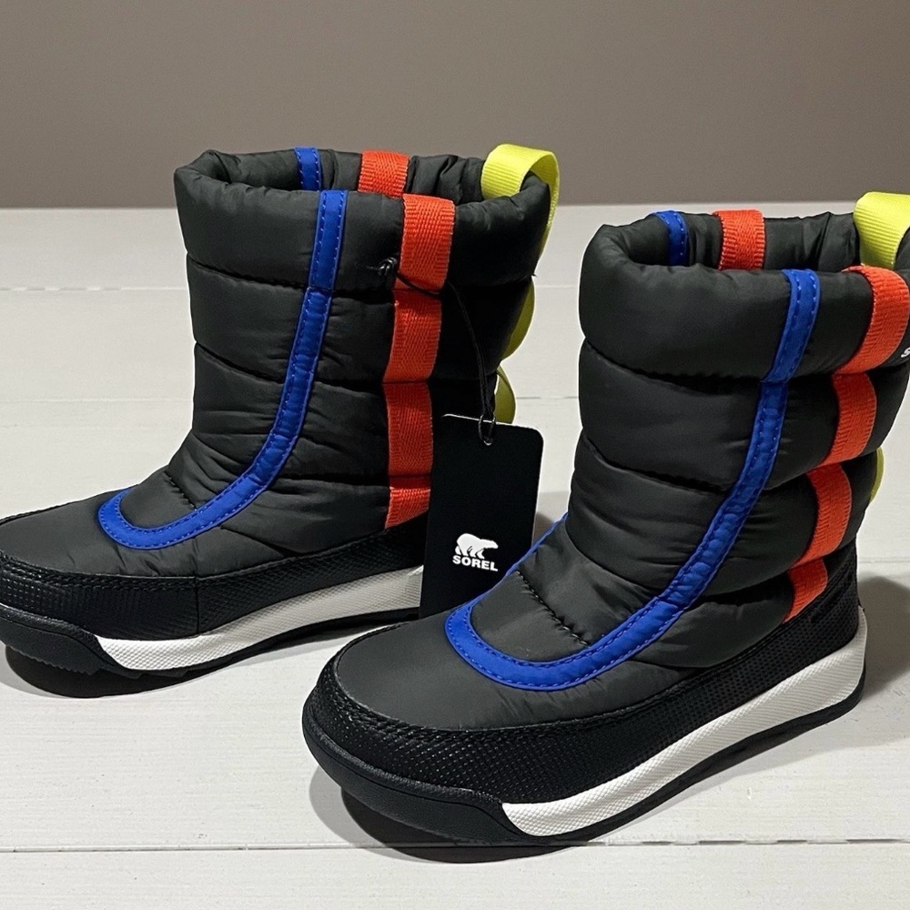 Sorel Blue and Red Winter Boots NWT